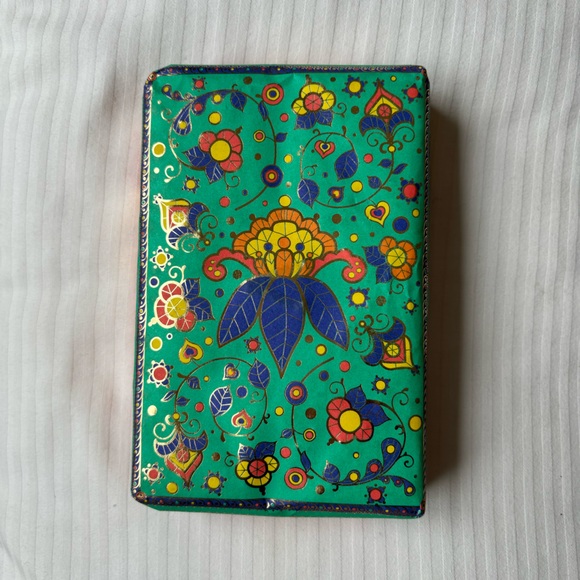 LUSH Venetien Henna - Picture 1 of 4